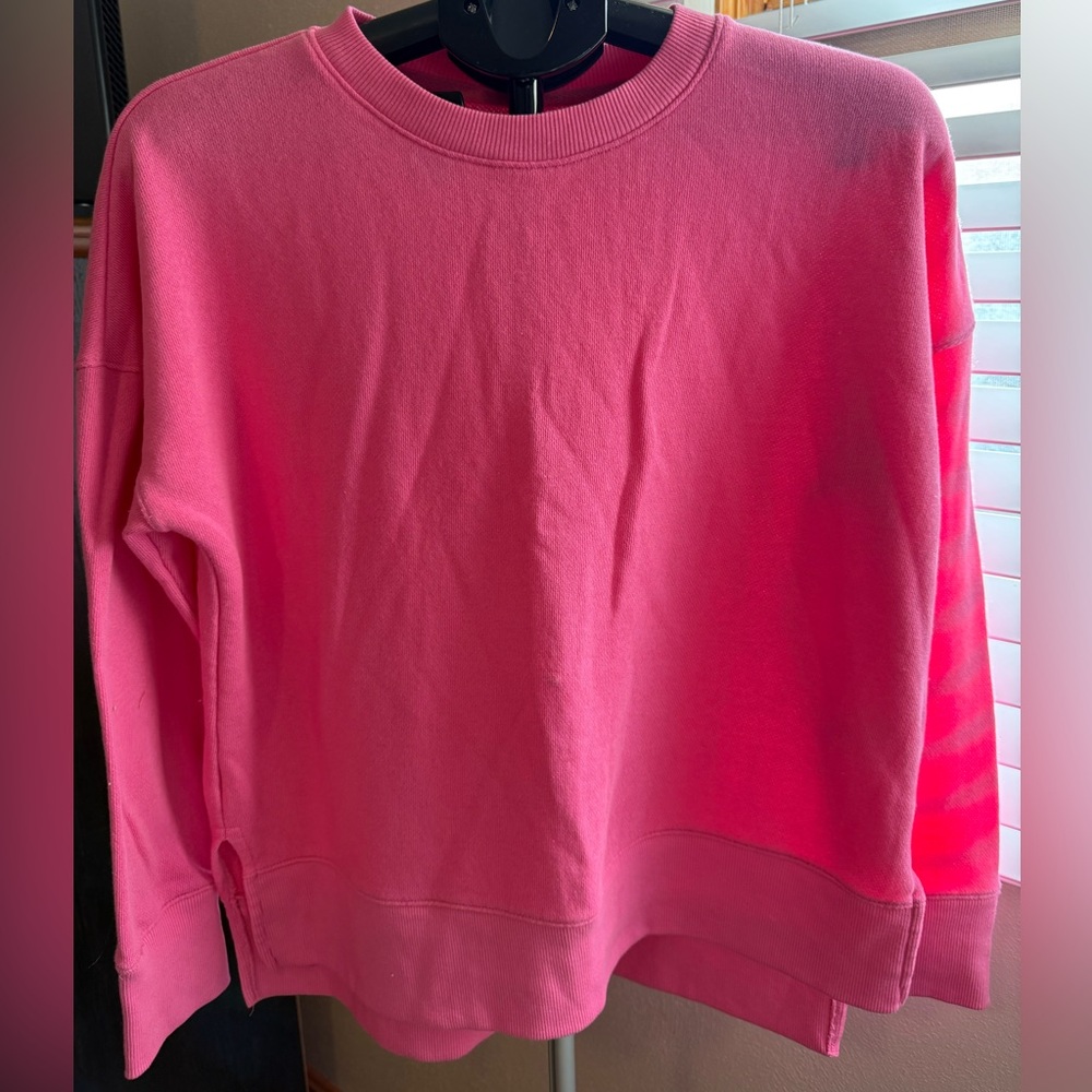 Time and Tru Pink Crewneck Sweatshirt